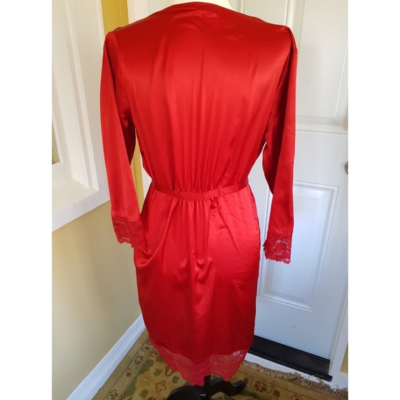 Calvin Klein Red Satin Robe - Picture 7 of 16